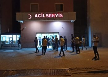 Polisten düğüne ve maça gazlı saldırı