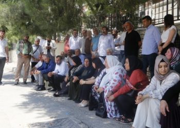 HDP’den Şenyaşar ailesine bayram ziyareti