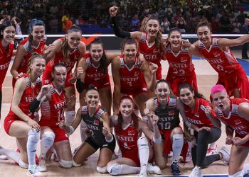 A Milli Kadın Voleybol Takımı, FIVB Kadınlar Milletler Ligi'nde final peşinde