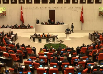 TBMM Sağlık Çalışanları için Karar Alamayacak mı?