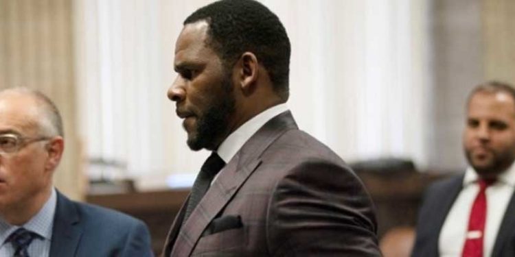 ABD’de Grammy ödüllü şarkıcı Kelly’ye cinsel istismardan 30 yıl hapis