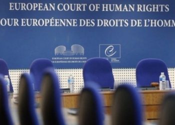 AİHM, g&ouml;&ccedil;menleri geri iten Yunanistan'ı su&ccedil;lu buldu