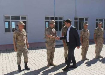 AKP il başkanı için askeri tören düzenlendi