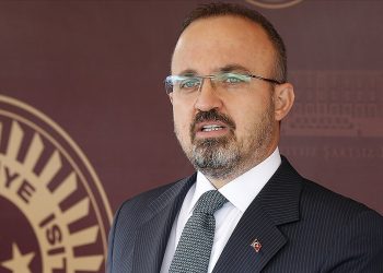 AKP’li Turan’dan Kılıçdaroğlu’na: Sosyal medya trollü mü, genel başkan mı belli değil