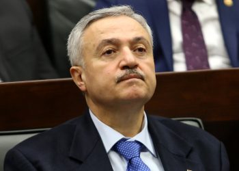 AKP’li Demirbağ milletvekili maaşının azlığından yakındı: Danışmanımdan borç alıyorum