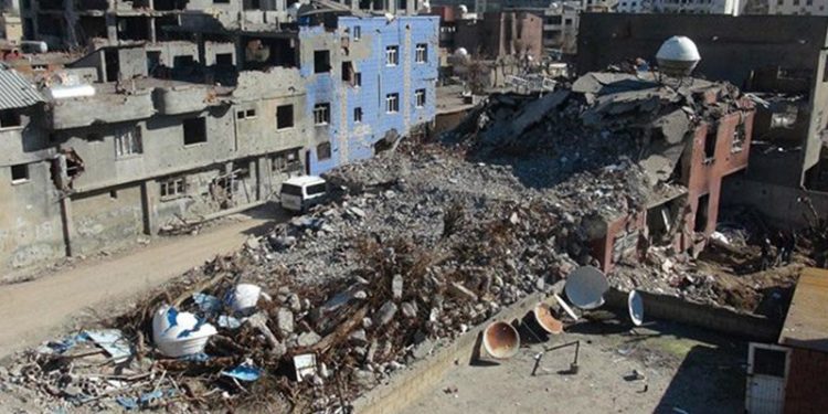 AYM: Cizre'deki 2015-Mart 2016 arasında sokağa çıkma yasaklarında yaşamı koruma yükümlülüğü ihlal edilmedi