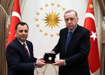AYM’ye soruldu: Erdoğan, cumhurbaşkanlığına üçüncü kez aday olabilir mi?