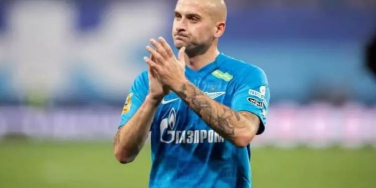 Adana Demirspor'dan bir sürpriz transfer daha