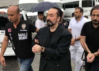 Adnan Oktar davasında gözaltına alınan 3 şüpheli tutuklandı
