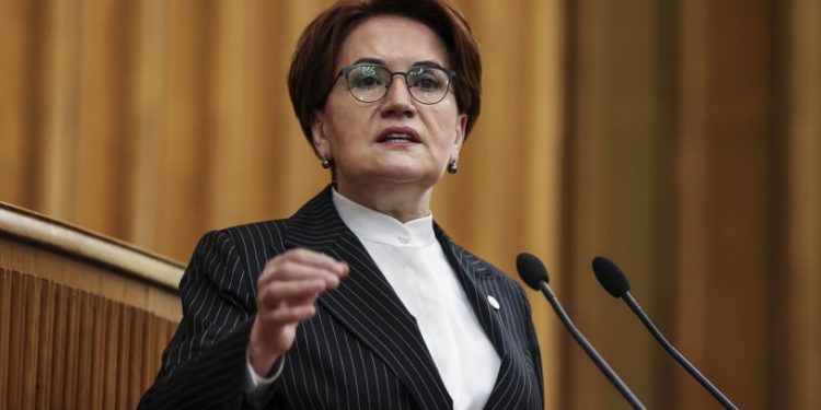 Akşener'den 15 Temmuz mesajı: Türk milletinin, devletini sokaktan topladığı hain darbe girişiminin yıl dönümünde...