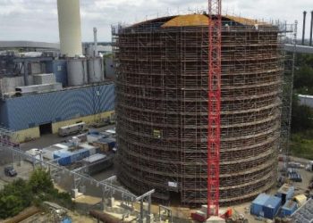 Almanya, Rus gazına alternatif olarak 'termos kule' inşa ediyor