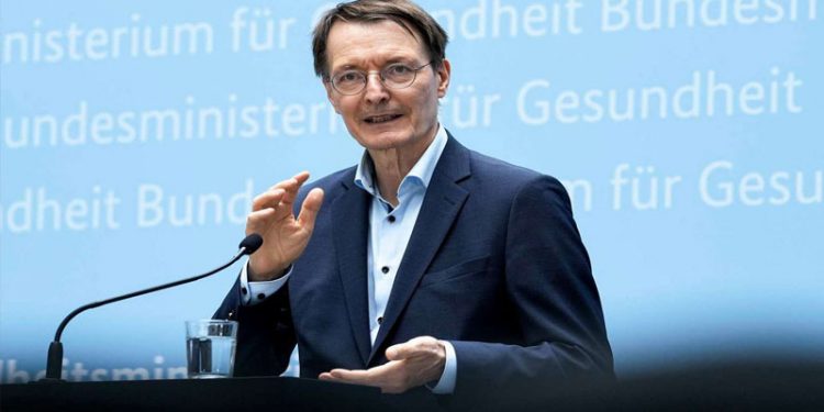 Almanya Sağlık Bakanı 'felaket' uyarısı yaptı