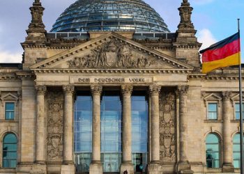 Almanya hükümeti Türkiye'nin Suriye'ye olası harekatına karşı