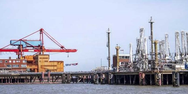 Almanya mayıs ayında 1991'den bu yana ilk defa dış ticaret açığı verdi