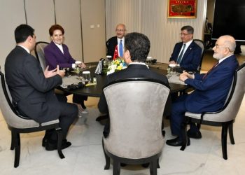 Altılı masa beşinci kez toplandı: Liderlerden ortak açıklama