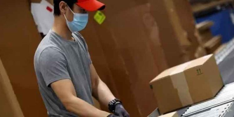 Apple ve Amazon’un satışları yükselen fiyatlara rağmen arttı