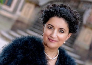 Artuklu Üniversitesi’nden Pervin Çakar’ın konserine engel