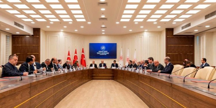 Asgari Ücret Komisyonu toplantısı sona erdi: Türk-İş'in teklifi belli oldu