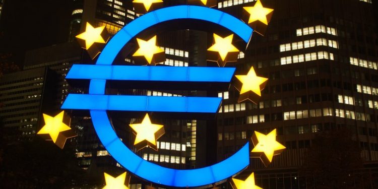 Avrupa Merkez Bankası 11 yıl sonra faiz artırımına gitti