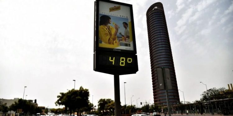 Avrupa'yı kavuran sıcaklar Türkiye'ye ne zaman gelecek?