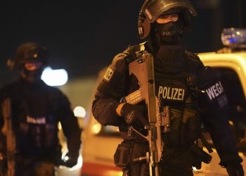 Avusturya’da, Gülen Hareketi üyelerini MİT’e raporlayan 3 casus tutuklandı