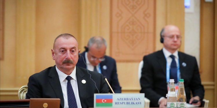 Azerbaycan Cumhurbaşkanı Aliyev: Zengezur koridoru artık gerçeğe dönüşüyor