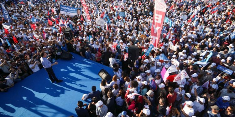 Babacan: Ekonomiyi Cilalı Taş Devri’ne döndürdüler