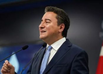 Babacan’dan 'İtibarlı Dış Politika Rehberi'