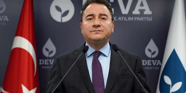 Babacan'dan 'asgari ücret' tepkisi: Çözüm, enflasyonu düşürmektir