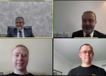 Bakan Nebati, Binance kurucusu ile görüştü