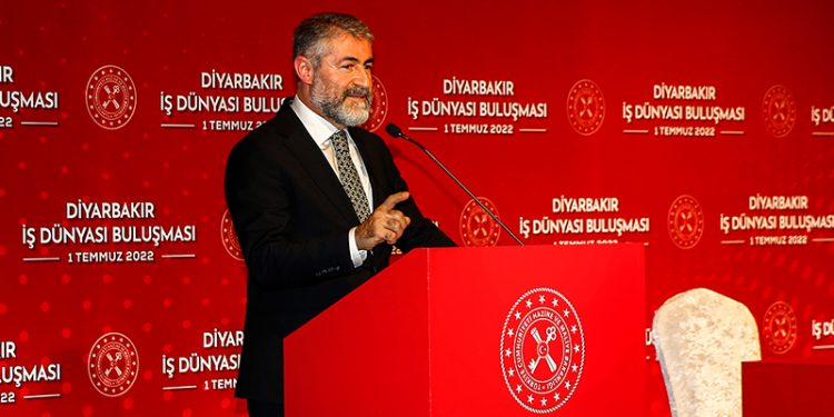 Bakan Nebati: Cumhurbaşkanımıza söz veriyorum, enflasyon düşecek; sizi seçime o noktada götüreceğiz