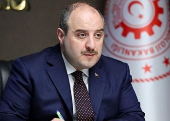 Bakan Varank: İspat edersen istifa etmeye hazırım