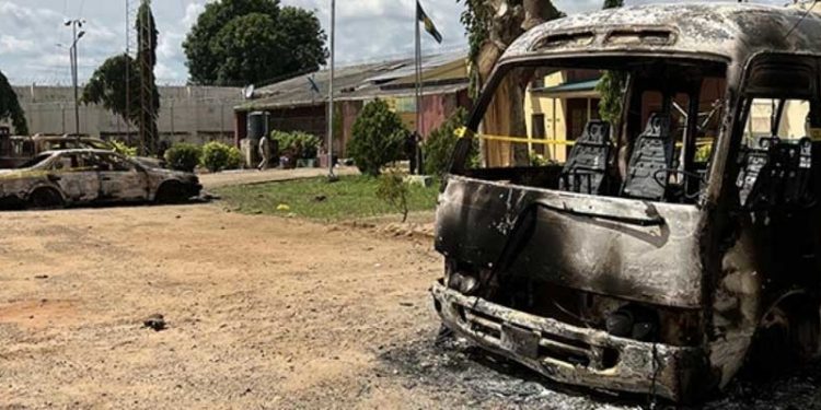 Batı Afrika'da terör saldırıları nedeniyle 4 yılda 5,5 milyon kişi yerinden oldu