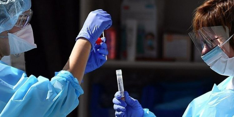 'Bayram tatilinin vaka artışına yansıması 10 gün içinde görülür'