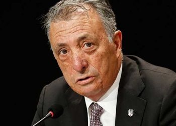 Beşiktaş Kulübü Başkanı Çebi: Mali disiplinimizden ve yarışmacı karakterimizden taviz vermeden kadromuzu oluşturuyoruz