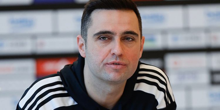 Beşiktaş'ta Ceyhun Kazancı'dan transfer açıklaması: İki oyuncuyla görüşmeler sürüyor