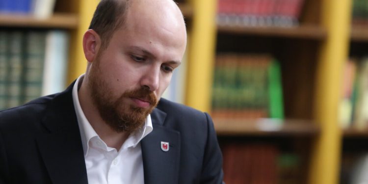 Bilal Erdoğan: İktisadı Marx’tan öğrendik, İbn Haldun ile başlayabilirmişim