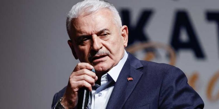 Binali Yıldırım'dan "hayat pahalılığı" açıklaması: 10 gün önce yurtdışındaydım, orada gördüm; sıkıntılar bizimkinden daha fazla