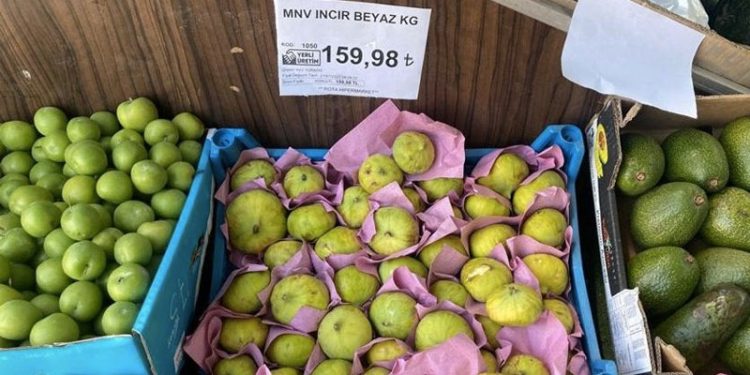 Bir kilo incir 160 lira: ‘Büyük bir şok yaşadım ve incirleri orada bıraktım’