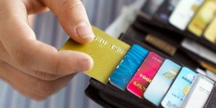 Bireysel iflas dalgası geliyor: Yurttaşın ödeyemediği banka borcu 30.5 milyar liraya ulaştı