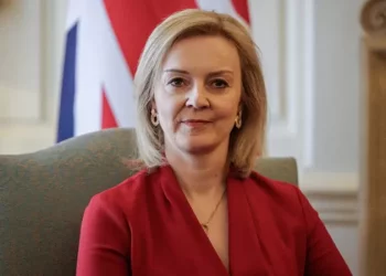 Boris Johnson istifa etti: İngiltere Dışişleri Bakanı Liz Truss da Muhafazakâr Parti liderliği için adaylığını açıkladı