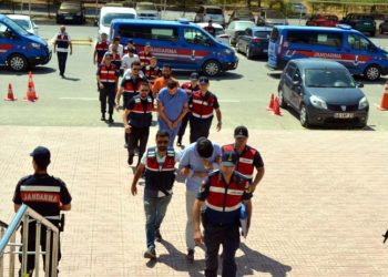 Borç-alacak cinayeti: Uyuşturduktan sonra silahla vurup üstüne asit dökmüşler