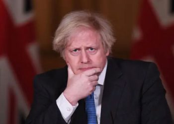 Britanya hükûmetinde istifalar 53'e çıktı