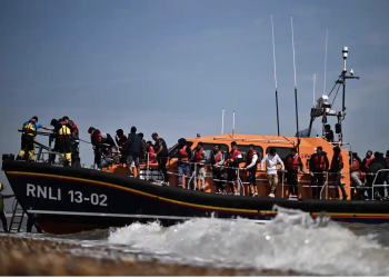 Britanya'da başbakanlık yarışındaki Sunak: Seçilirsem ülkeye kabul edilen sığınmacı sayısını sınırlandıracağım