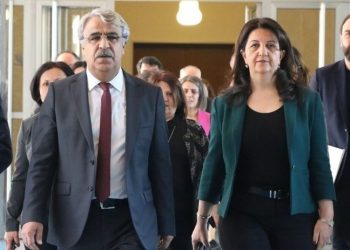 Buldan ve Sancar'dan istifaya zorlanan Şebnem Oğuz’a destek mesajı