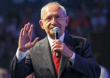 CHP sahaya iniyor: Grup toplantıları illerde yapılacak, ‘Milletin Sesi’ mitingleri yeniden başlıyor