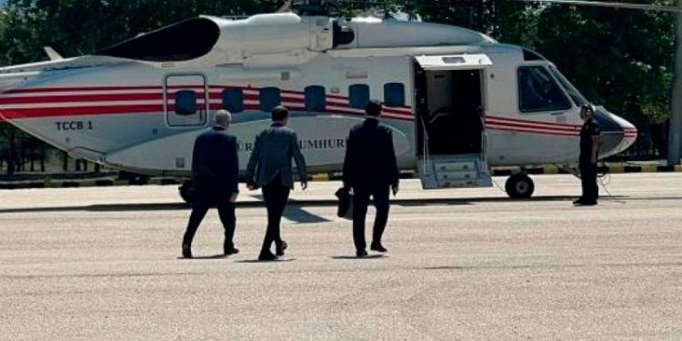 CHP'den Yıldırım'a kullandığı Cumhurbaşkanlığı helikopteri için tepki: Ayıp değil mi?