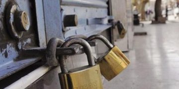 CHP’li Ağbaba: Son 4 yılda yarım milyon esnaf kepenk kapattı