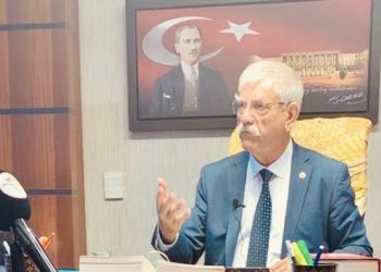 CHP'li Kani Beko: Ölüm gemisinin İzmir'e gelmemesi için tüm gücümüzle mücadele edeceğiz