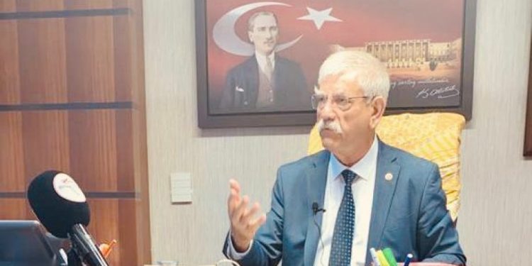 CHP'li Kani Beko: Ölüm gemisinin İzmir'e gelmemesi için tüm gücümüzle mücadele edeceğiz